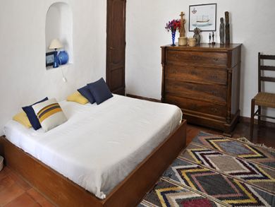 Three Bedroom Vacation Home Rental on Positano Sleeps Six